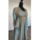CAFTAN « AZUR ROYAL » – Bleu ciel & doré