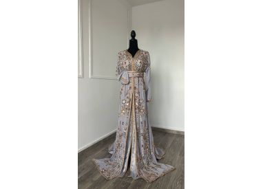 CAFTAN « PERLE IMPÉRIALE » – Gris perle & rose gold