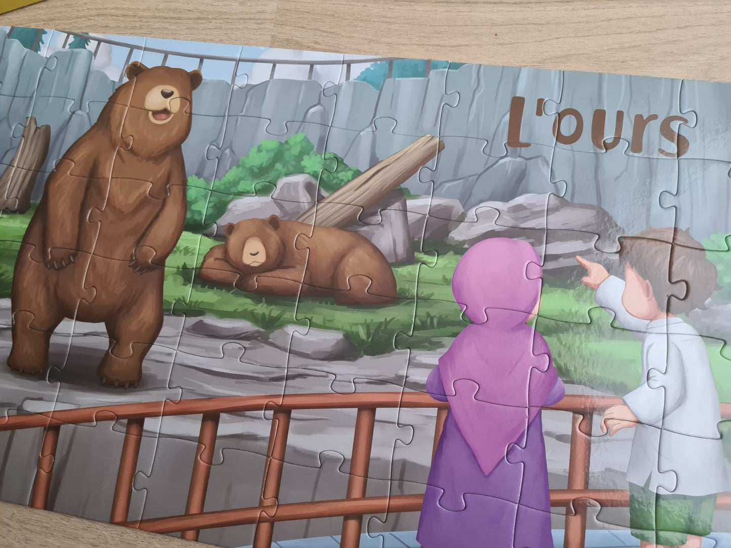 Puzzle sur L'Ours.  ( 48 pièces)