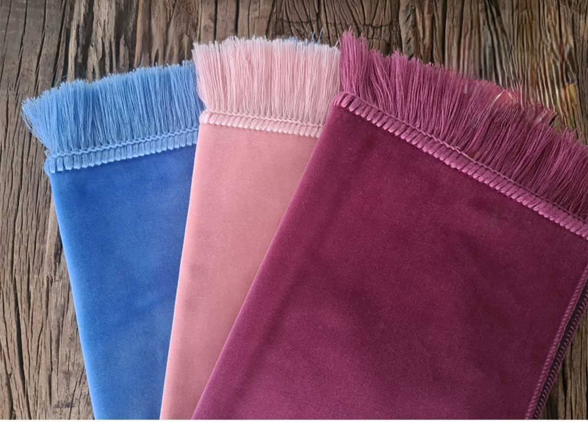 Tapis de prière  ENFANT unis épais (74cm X 48cm)