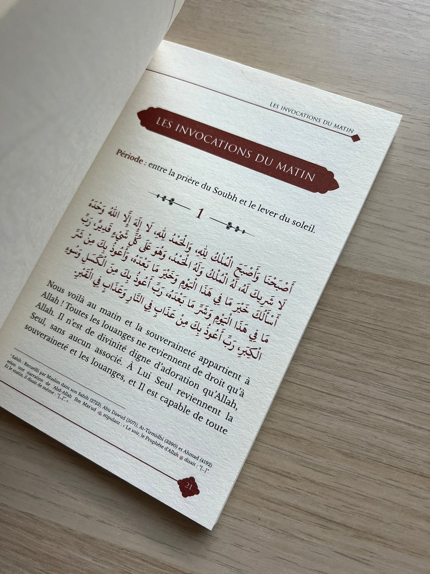 Les invocations du matin et du soir (rose, noir ou blanc) – Cheikh Raslan
